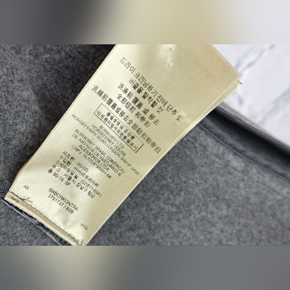 Burberry Double Breasted Pea Coat Jacket Zip Cuffs Peplum Pleated Gray Wool 2 US - Picture 13 of 16